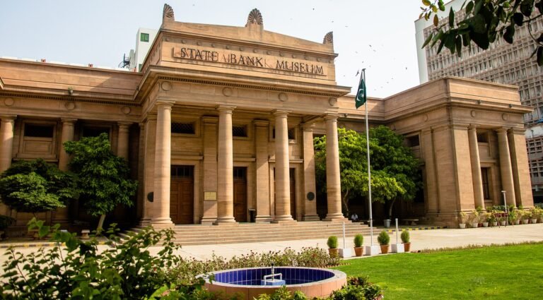 کراچی میں اسٹیٹ بینک آف پاکستان کی پرانی عمارت، جو اب اسٹیٹ بینک میوزیم کہلاتی ہے